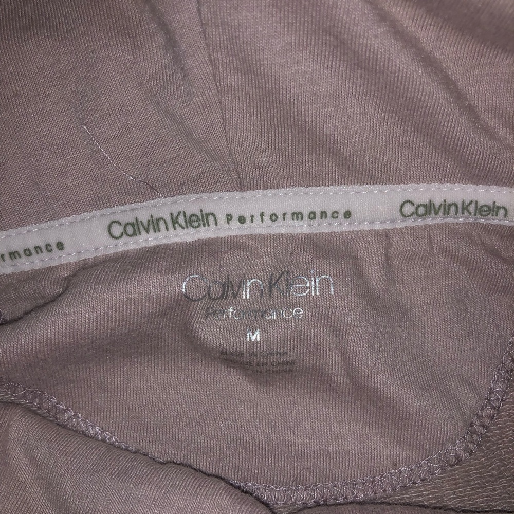 Calvin Klein Sweatshirt - Picture 3 of 4